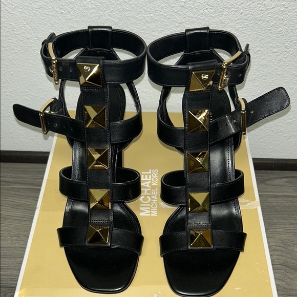 MICHAEL Michael Kors Women's Wren Gladiator Studded Dress Sandals - Picture 2 of 7